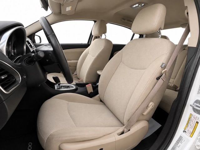 2012 Chrysler 200 Touring