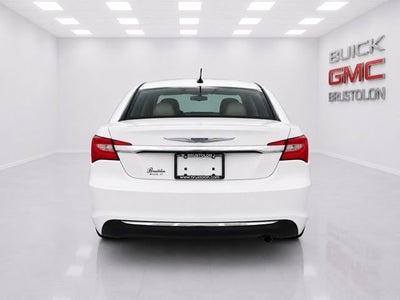 2012 Chrysler 200 Touring