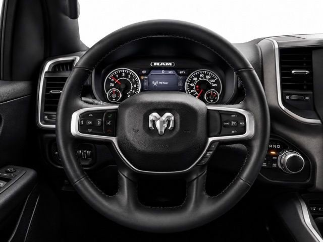 2019 RAM 1500 Big Horn/Lone Star Crew Cab 4x4 5'7" Box