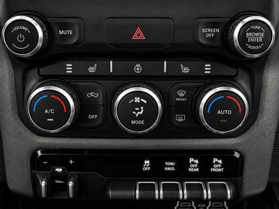 2019 RAM 1500 Big Horn/Lone Star Crew Cab 4x4 5'7" Box