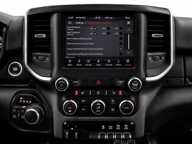 2019 RAM 1500 Big Horn/Lone Star Crew Cab 4x4 5'7" Box