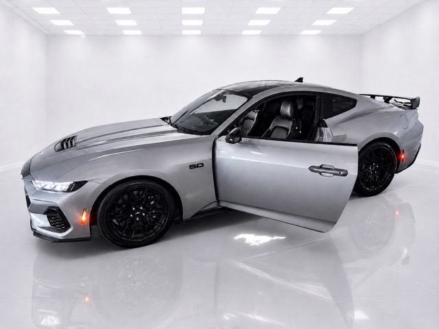 2024 Ford Mustang GT Premium Fastback