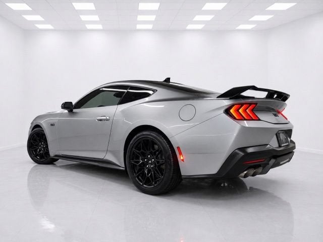 2024 Ford Mustang GT Premium Fastback