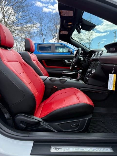 2023 Ford Mustang GT Premium