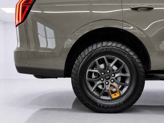 2025 Ford Expedition Tremor