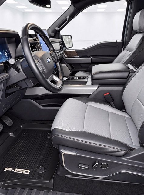 2022 Ford F-150 Lightning LARIAT