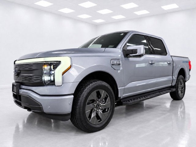 2022 Ford F-150 Lightning LARIAT