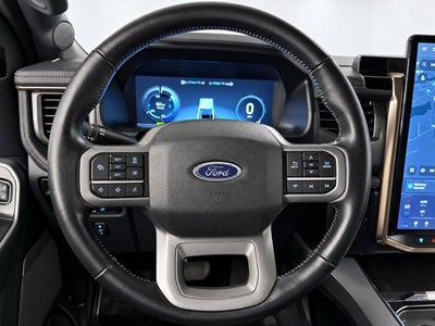 2022 Ford F-150 Lightning LARIAT