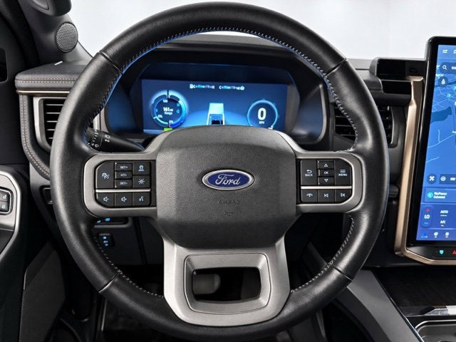 2022 Ford F-150 Lightning LARIAT