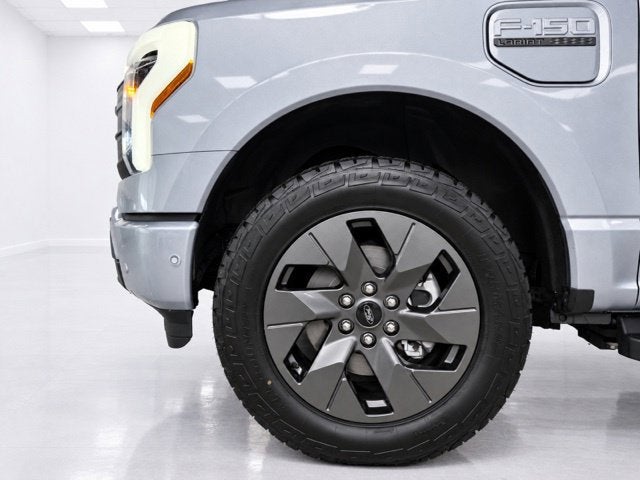 2022 Ford F-150 Lightning LARIAT