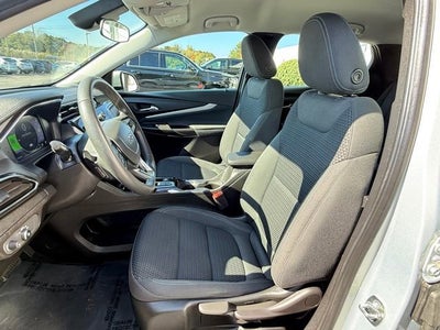 2023 Chevrolet Bolt EUV LT