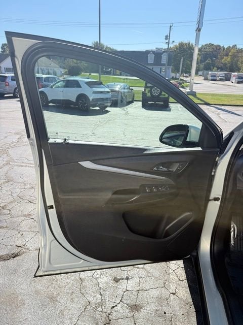 2023 Chevrolet Bolt EUV LT