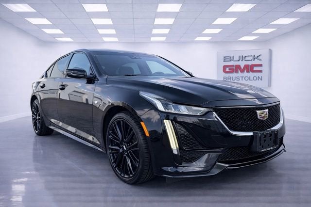 2022 Cadillac CT5 Sport