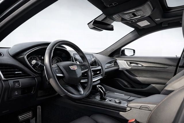 2022 Cadillac CT5 Sport