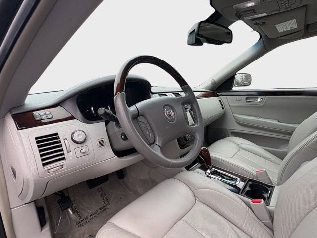 2010 Cadillac DTS w/1SD