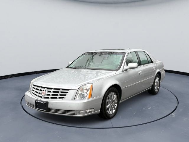 2010 Cadillac DTS w/1SD