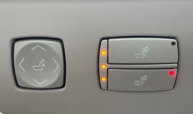 2010 Cadillac DTS w/1SD