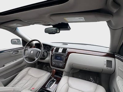 2010 Cadillac DTS w/1SD