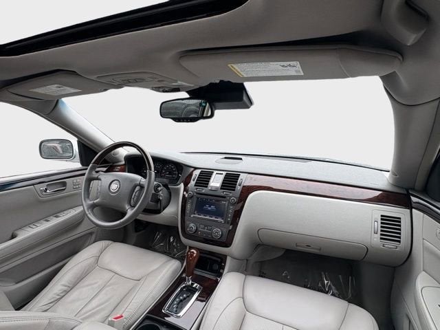 2010 Cadillac DTS w/1SD