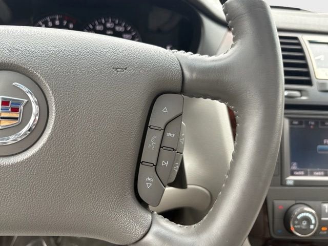 2010 Cadillac DTS w/1SD