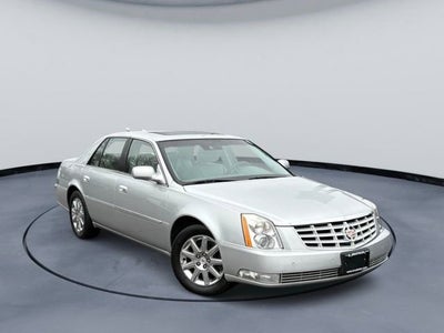 2010 Cadillac DTS w/1SD