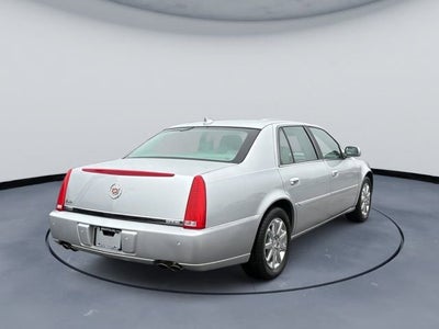 2010 Cadillac DTS w/1SD