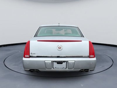 2010 Cadillac DTS w/1SD