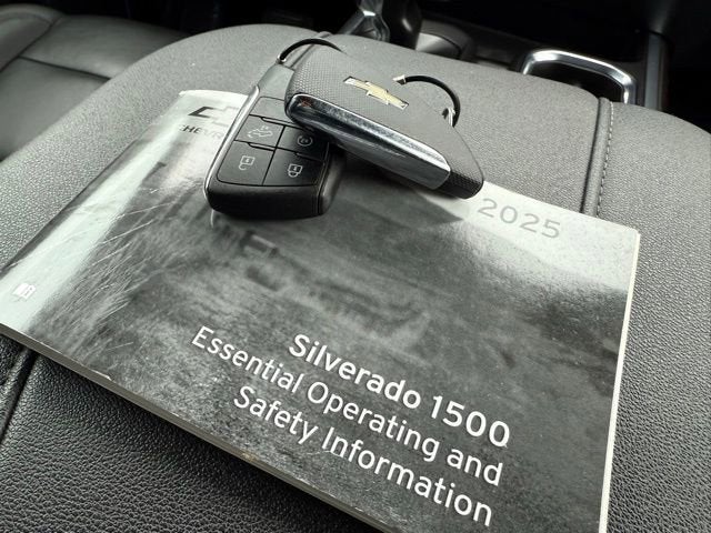 2025 Chevrolet Silverado 1500 RST