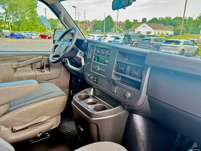 2023 Chevrolet Express Cargo 2500 WT