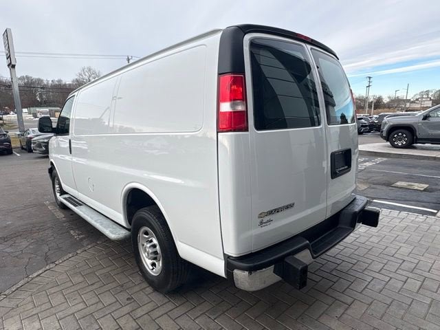 2024 Chevrolet Express Cargo 2500 WT