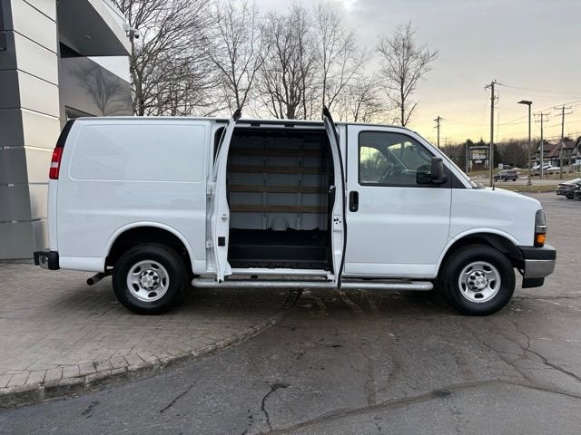 2024 Chevrolet Express Cargo 2500 WT