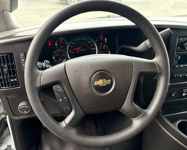 2024 Chevrolet Express Cargo 2500 WT