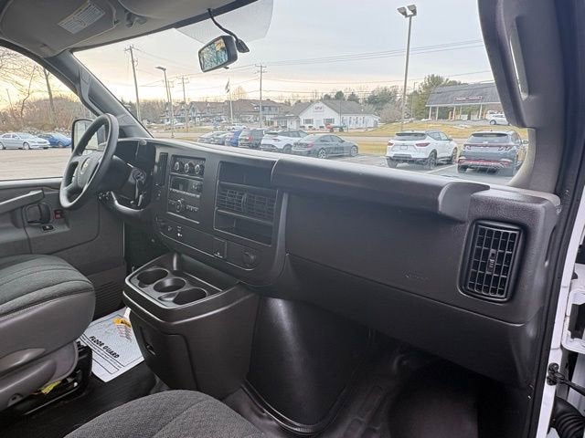 2024 Chevrolet Express Cargo 2500 WT