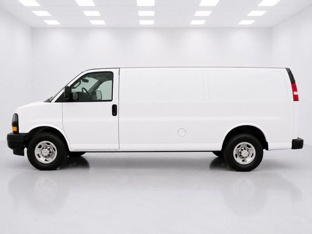 2024 Chevrolet Express Cargo 2500 WT