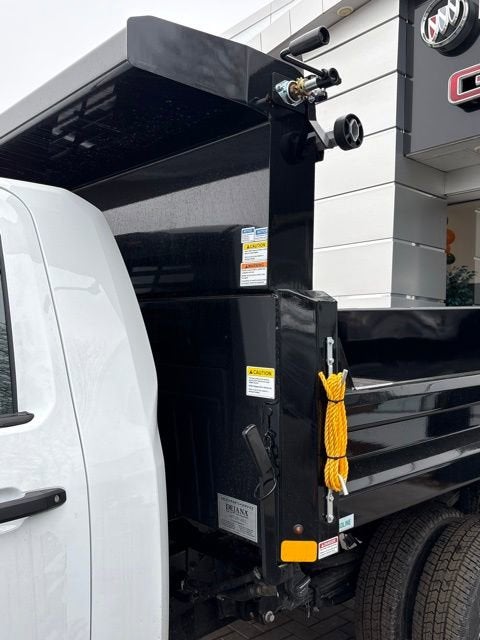 2026 GMC Sierra 3500 HD Chassis Cab Pro