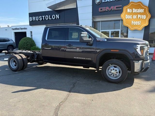 2026 GMC Sierra 3500 HD Chassis Cab SLE