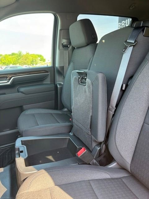 2026 GMC Sierra 3500 HD Chassis Cab SLE