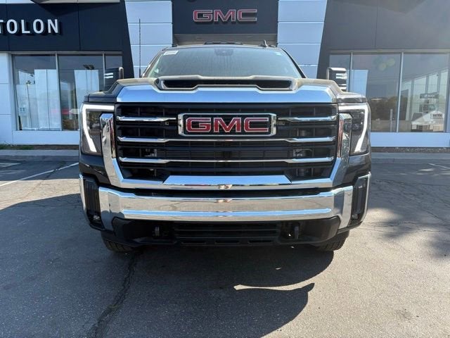 2026 GMC Sierra 3500 HD Chassis Cab SLE