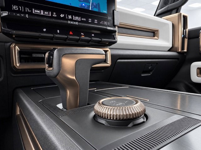 2024 GMC HUMMER EV SUV 2X