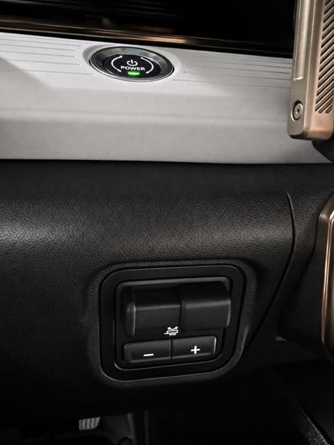 2024 GMC HUMMER EV SUV 3X