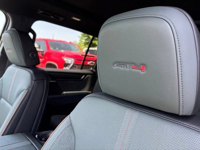 2026 GMC Acadia AT4