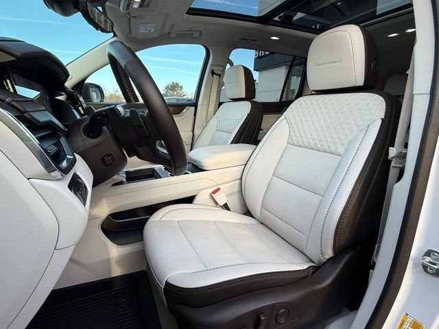 2025 GMC Acadia Denali