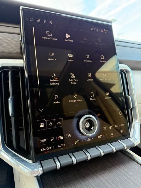 2025 GMC Acadia Denali