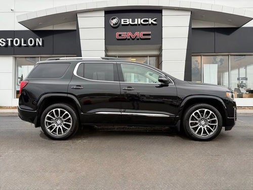 2023 GMC Acadia Denali
