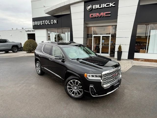2023 GMC Acadia Denali