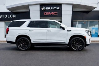 2022 GMC Yukon SLT