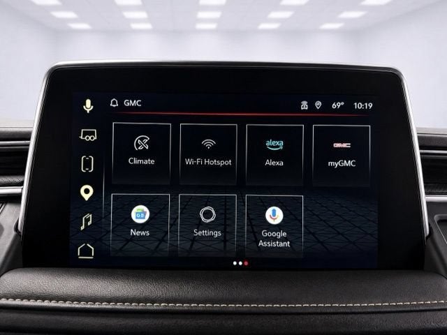2023 GMC Yukon SLT