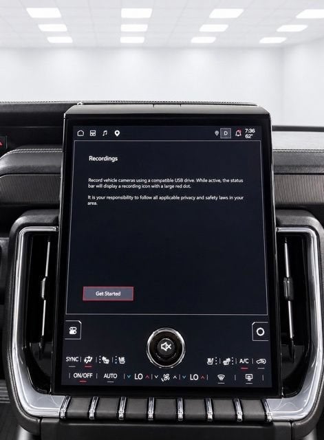2025 GMC Yukon Elevation