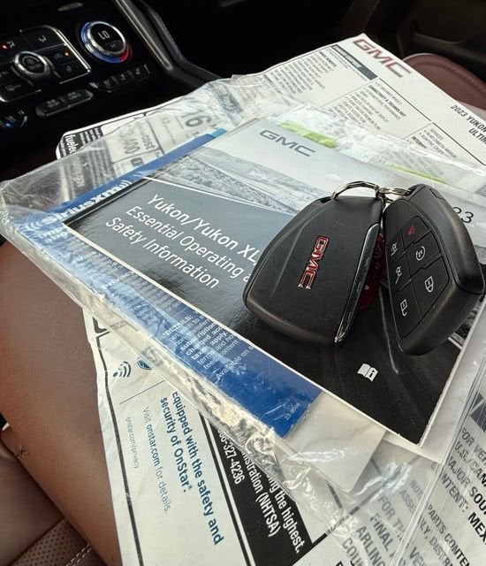 2023 GMC Yukon Denali Ultimate
