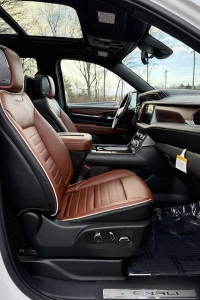 2024 GMC Yukon XL Denali Ultimate